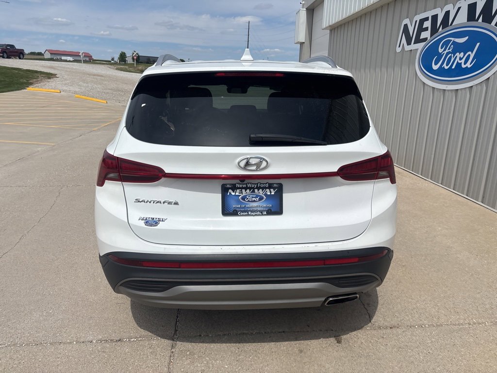Used 2023 Hyundai Santa Fe SEL image 6