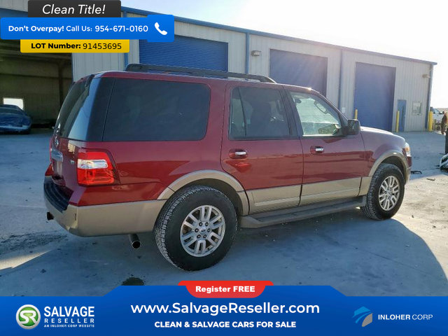 Used 2014 Ford Expedition XLT w/ Equipment Group 202A RWD image 4