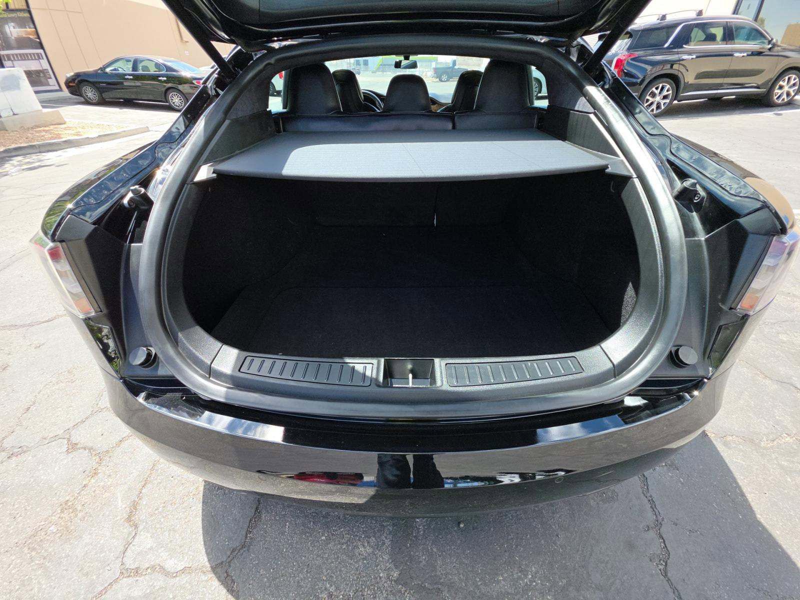 Used 2019 Tesla Model S Long Range AWD/4WD image 6