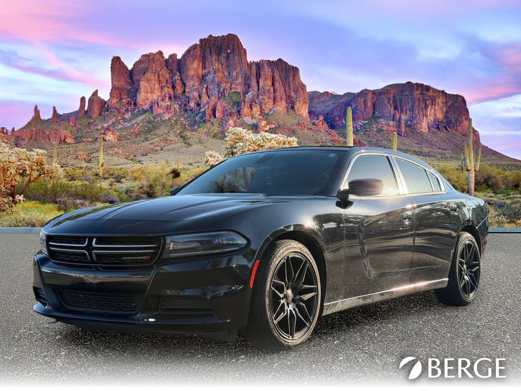 Used 2016 Dodge Charger SE w/ Popular Equipment Group RWD image 2