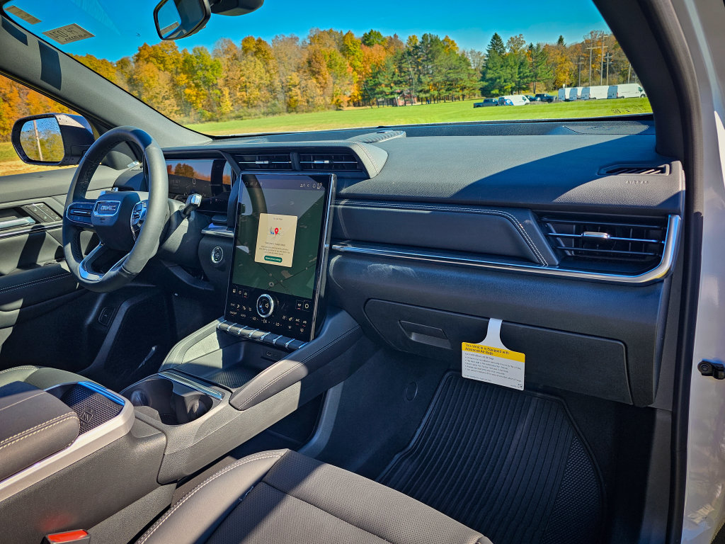 New 2027 GMC Terrain Elevation w/ Elevation Premium Package AWD/4WD image 40