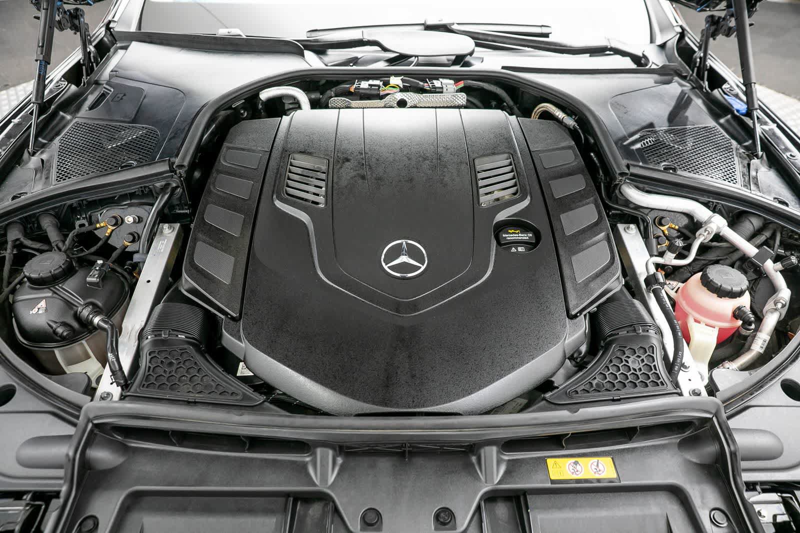 Used 2022 Mercedes-Benz S 580 4MATIC Sedan w/ Rear Seat Package image 8