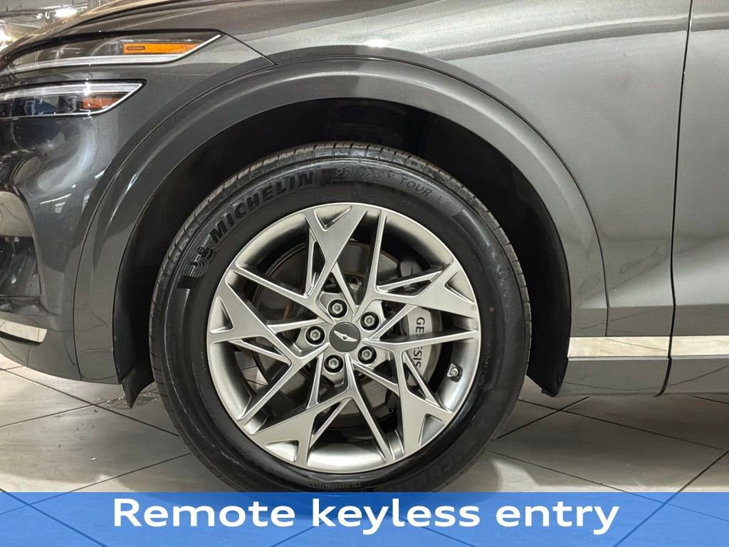 Used 2025 Genesis GV70 2.5T AWD/4WD image 15