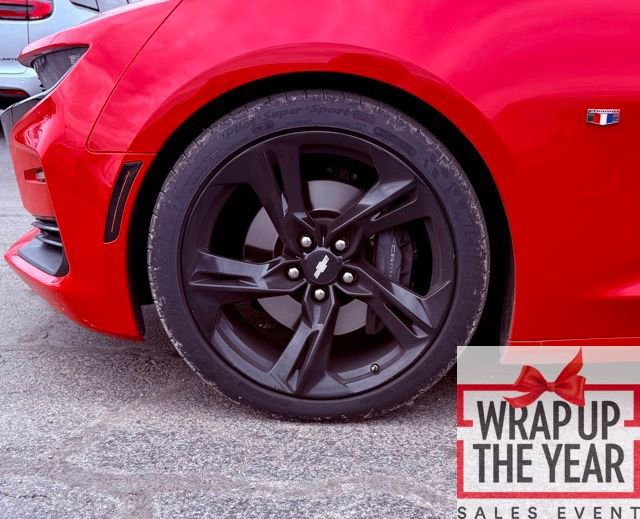 Used 2019 Chevrolet Camaro SS image 11