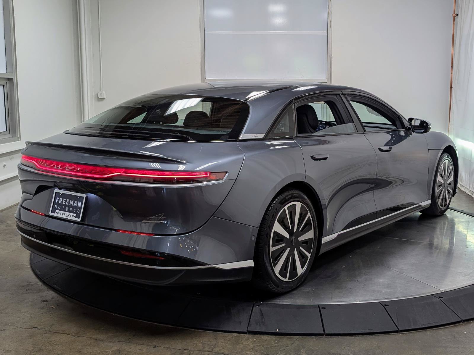 Used 2024 Lucid Air Grand Touring AWD/4WD image 8