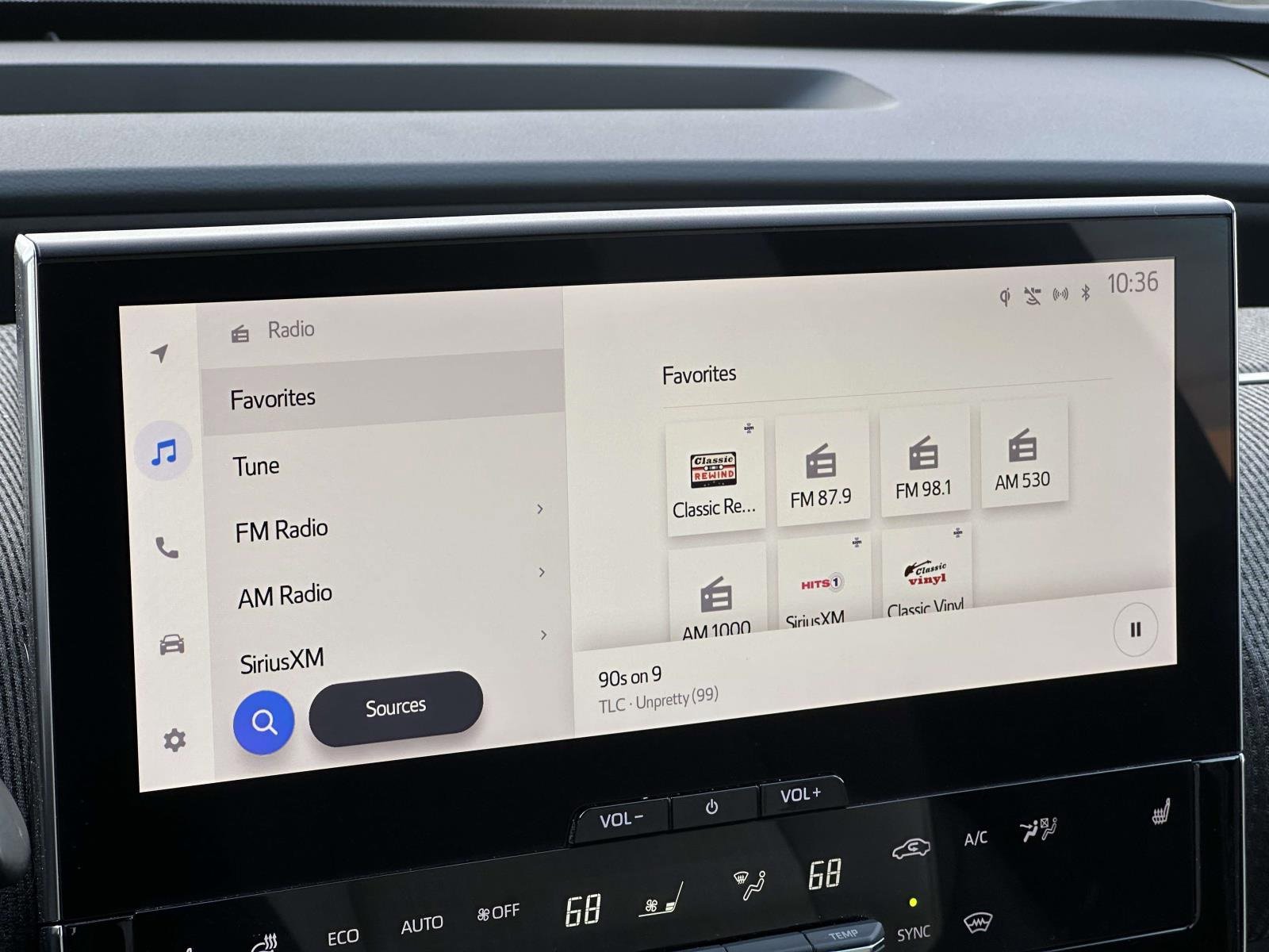 Used 2023 Subaru Solterra AWD image 17