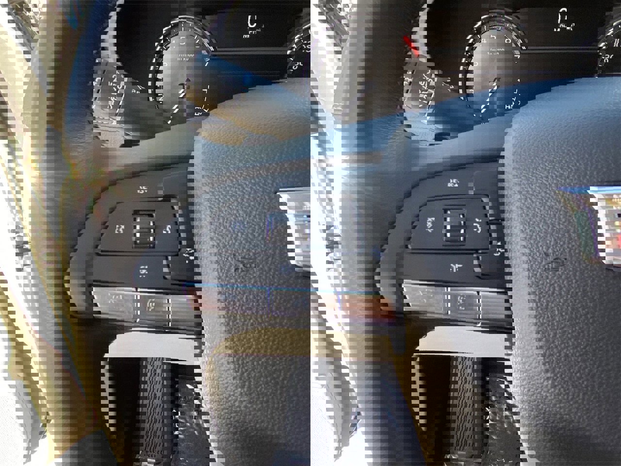 Certified 2023 Cadillac XT4 Premium Luxury image 22