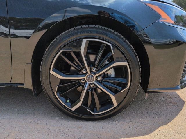 Used 2025 Nissan Altima 2.5 SR image 12