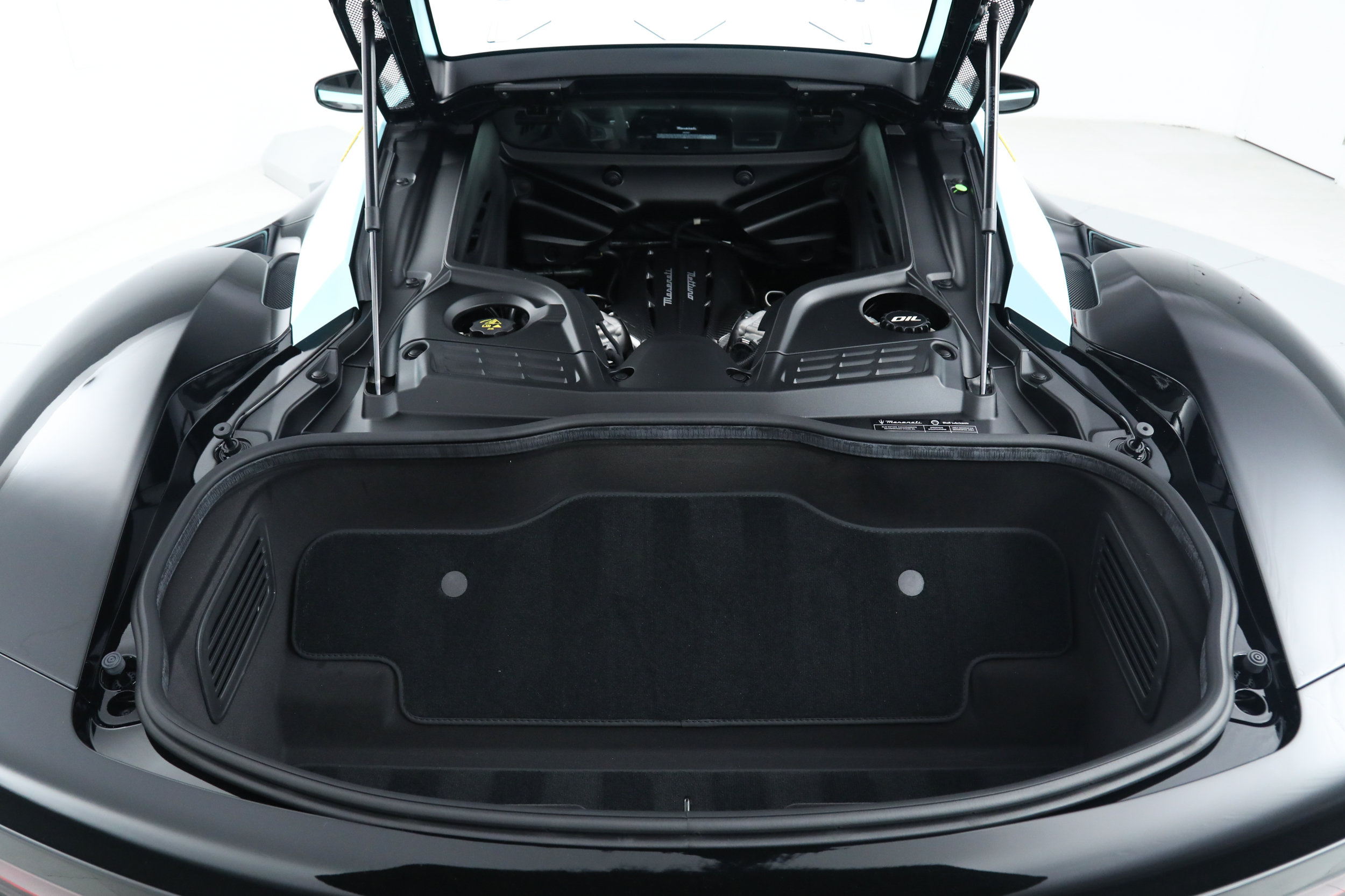 Used 2025 Maserati MC20 Coupe RWD image 54