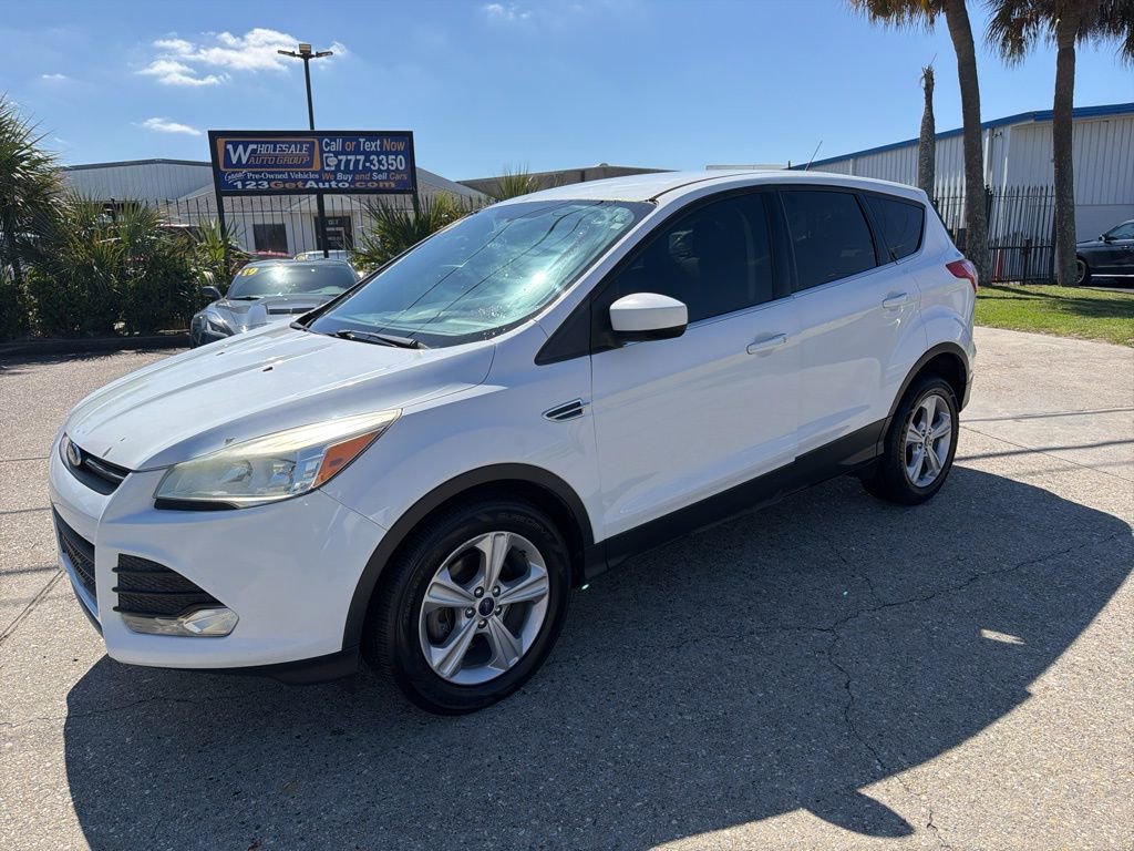 Used 2016 Ford Escape SE image 3