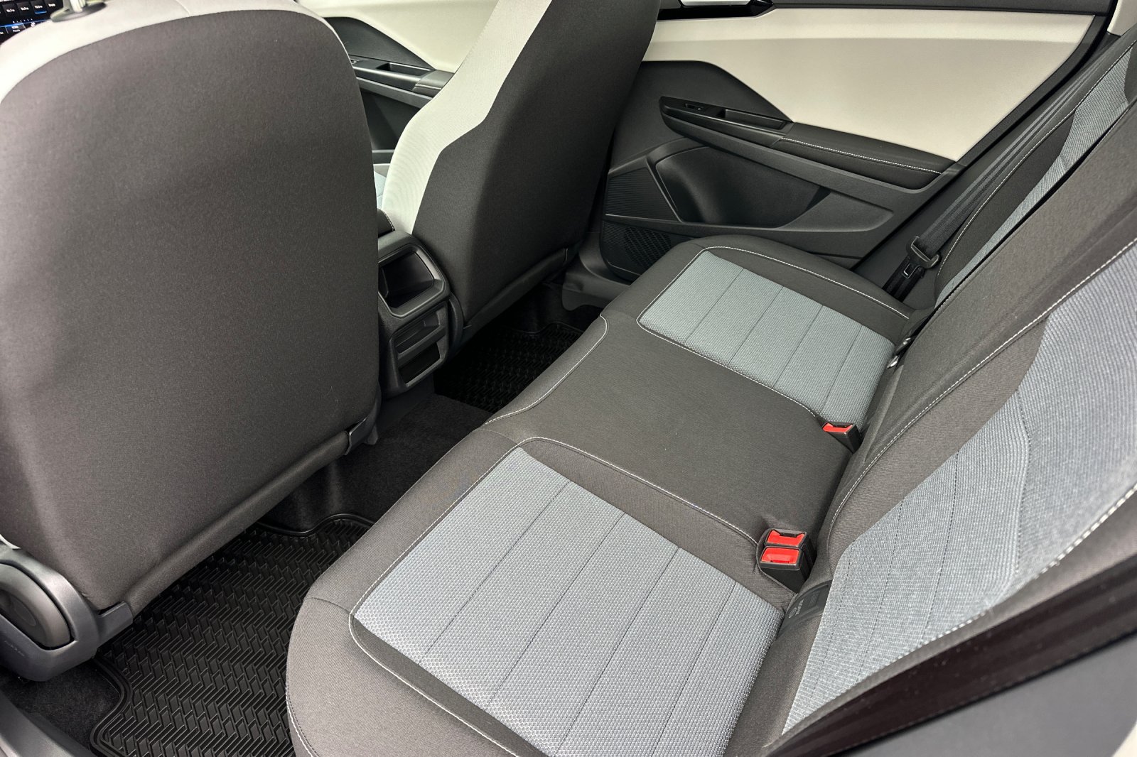 New 2026 Volkswagen Taos S FWD image 10