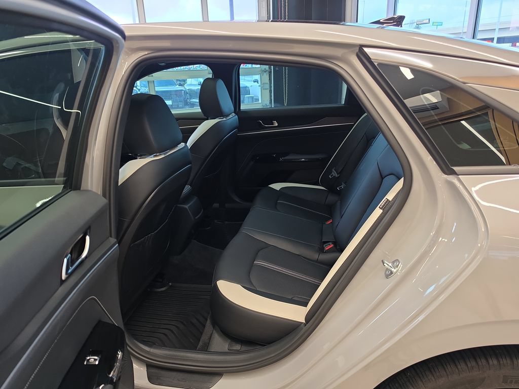 Certified 2026 Kia K5 GT-Line w/ GT-Line Premium Package FWD image 36