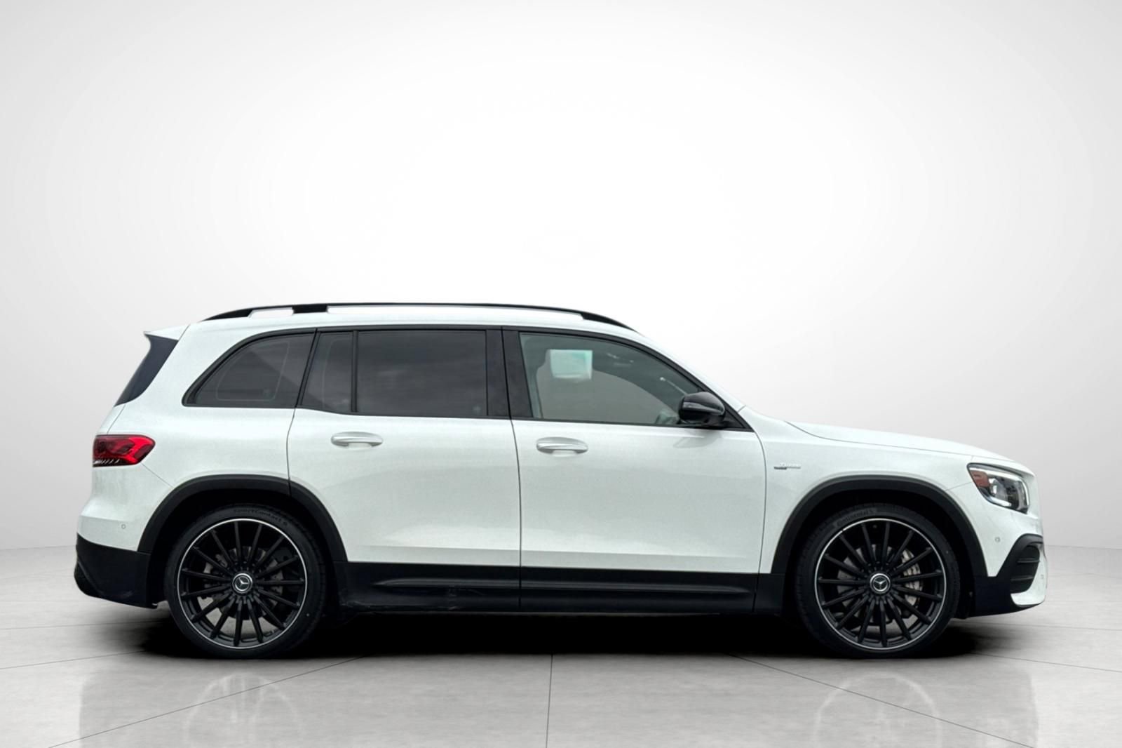 Certified 2022 Mercedes-Benz GLB 35 AMG GLB 35 AMG image 25