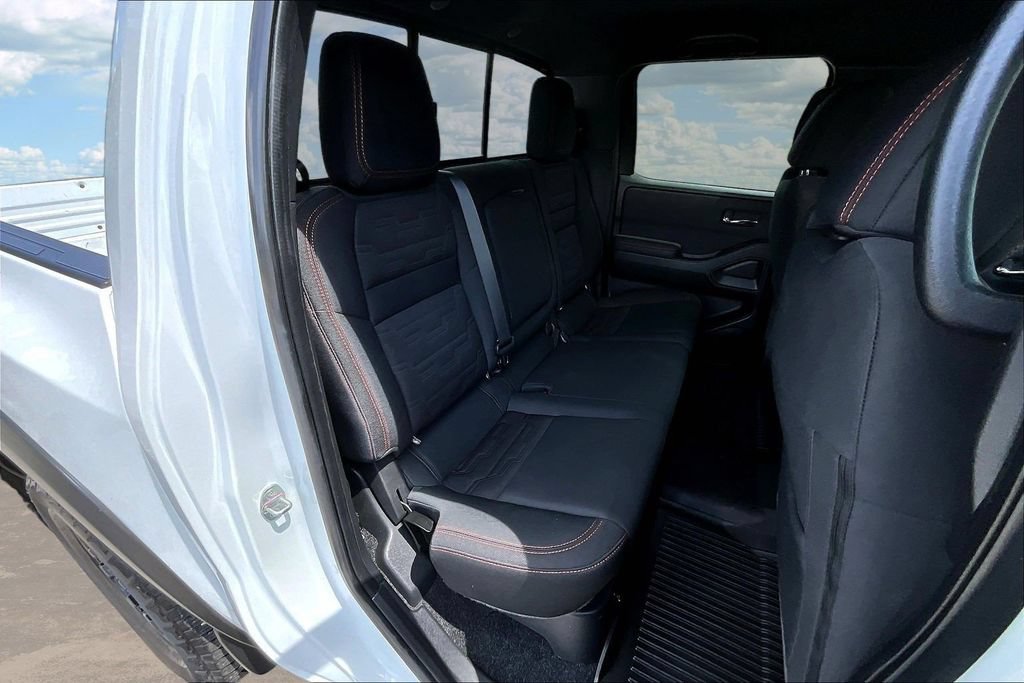 Used 2022 Nissan Frontier Pro-X w/ Technology Package RWD image 28