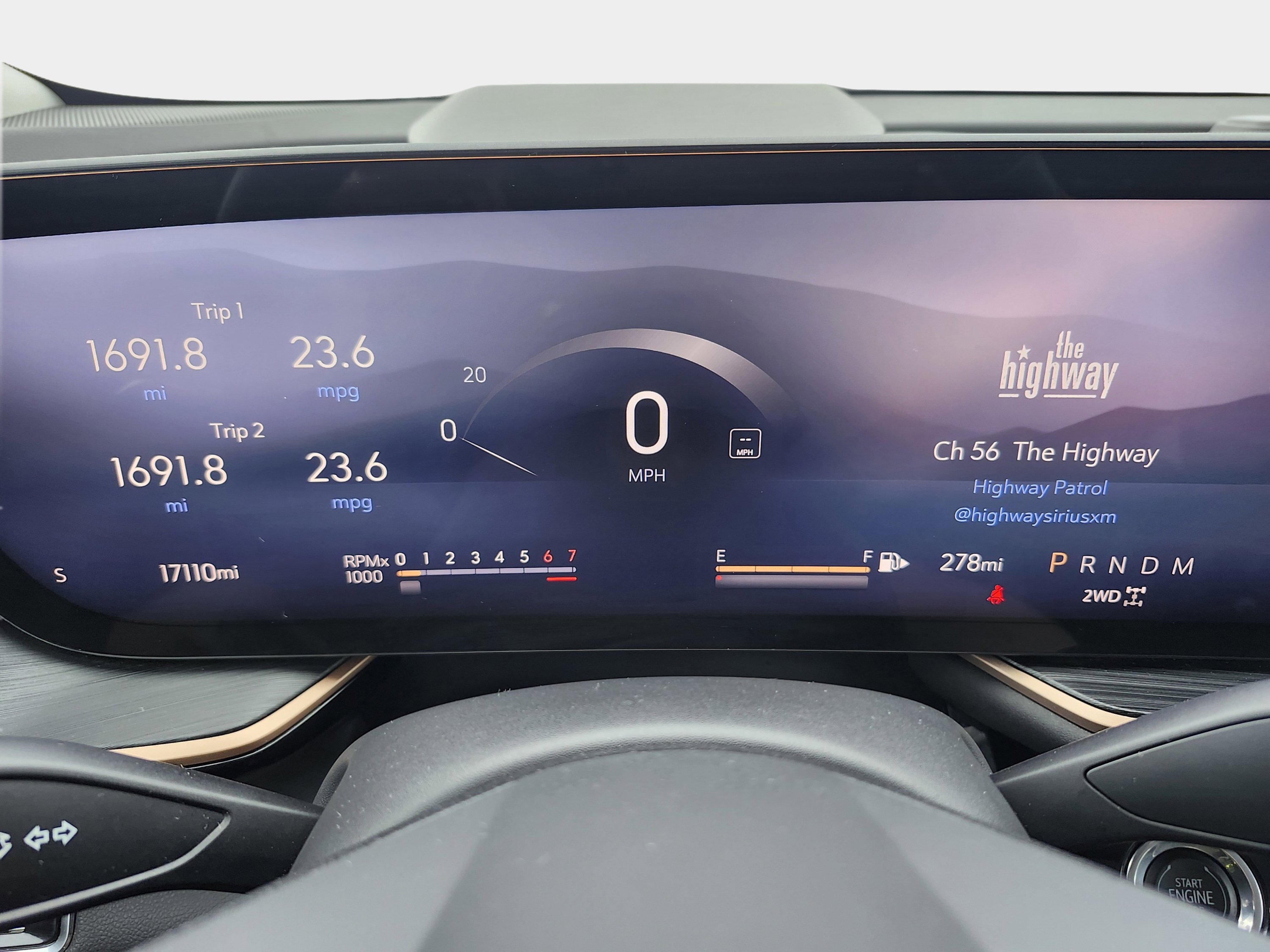 Used 2025 Buick Envision Sport Touring image 12