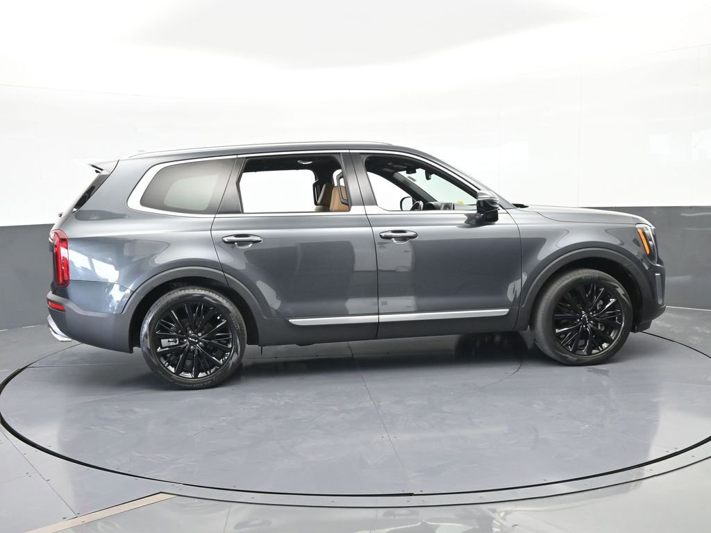 Used 2022 Kia Telluride SX w/ Towing Package image 7