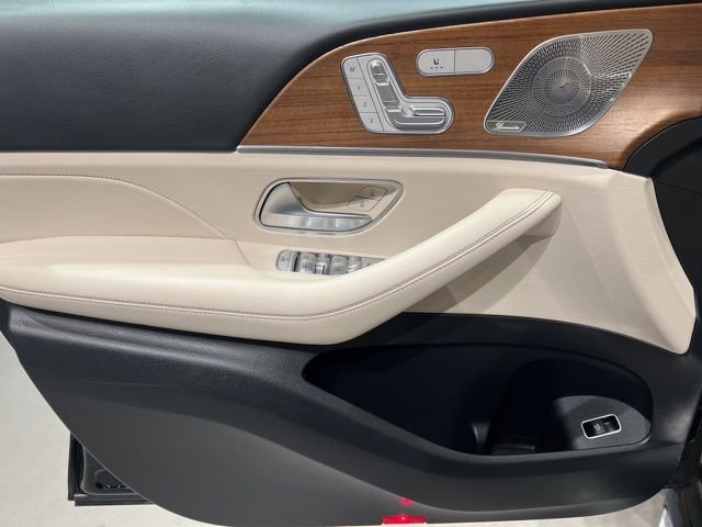 Used 2022 Mercedes-Benz GLE 350 4MATIC w/ Premium Package image 18