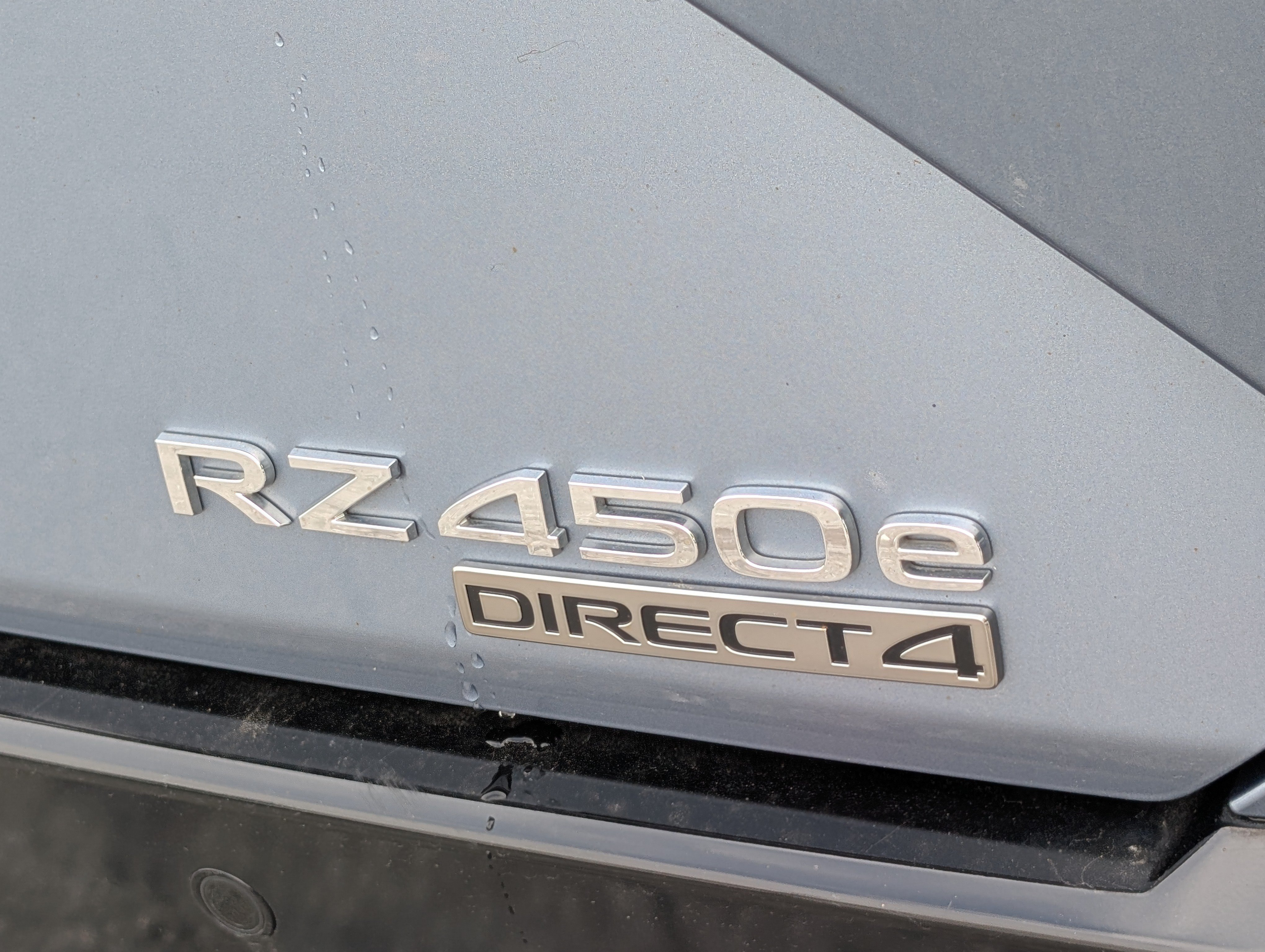 Used 2023 Lexus RZ 450e Premium w/ Accessory Package (2T) AWD/4WD image 9