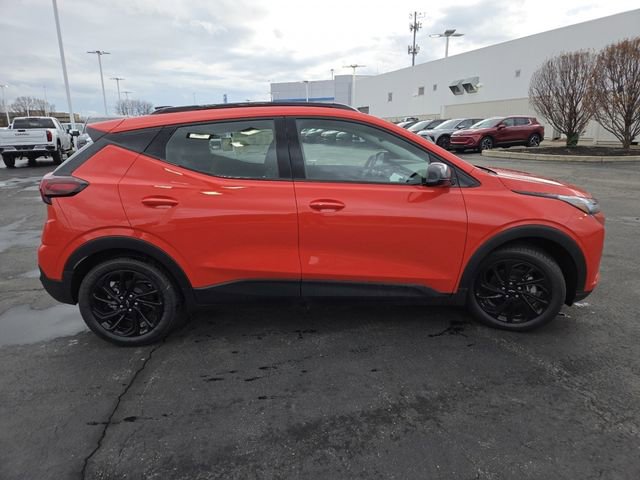 New 2027 Chevrolet Bolt RS w/ Technology Package FWD image 18