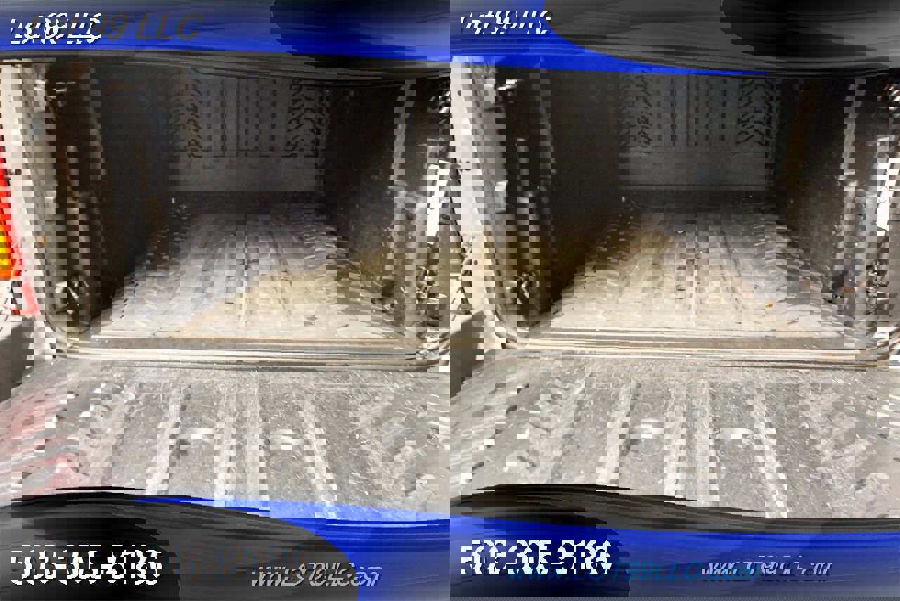 Used 2002 Chevrolet Avalanche 4x4 w/ North Face Edition image 15