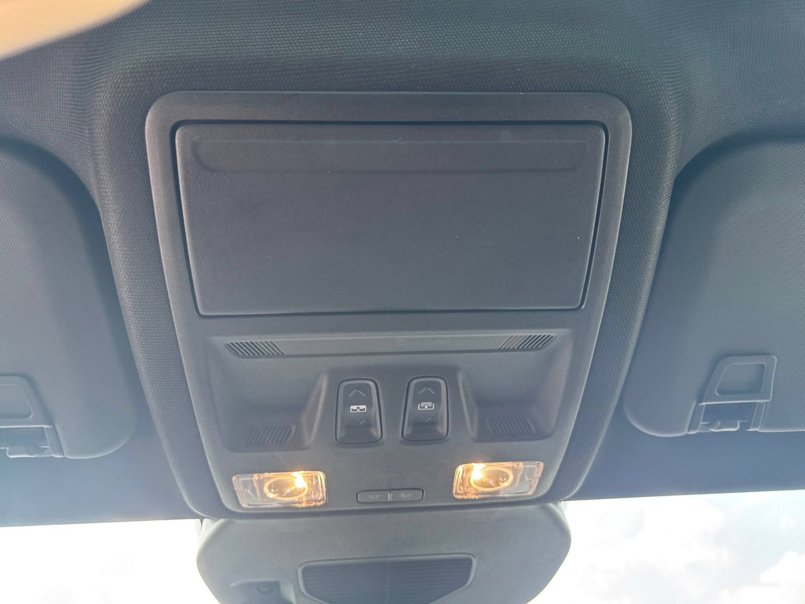 Used 2023 Ford Escape ST-Line w/ Tech Pack #1 AWD/4WD image 25