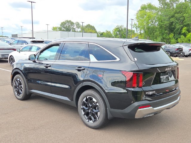 New 2026 Kia Sorento S FWD image 3