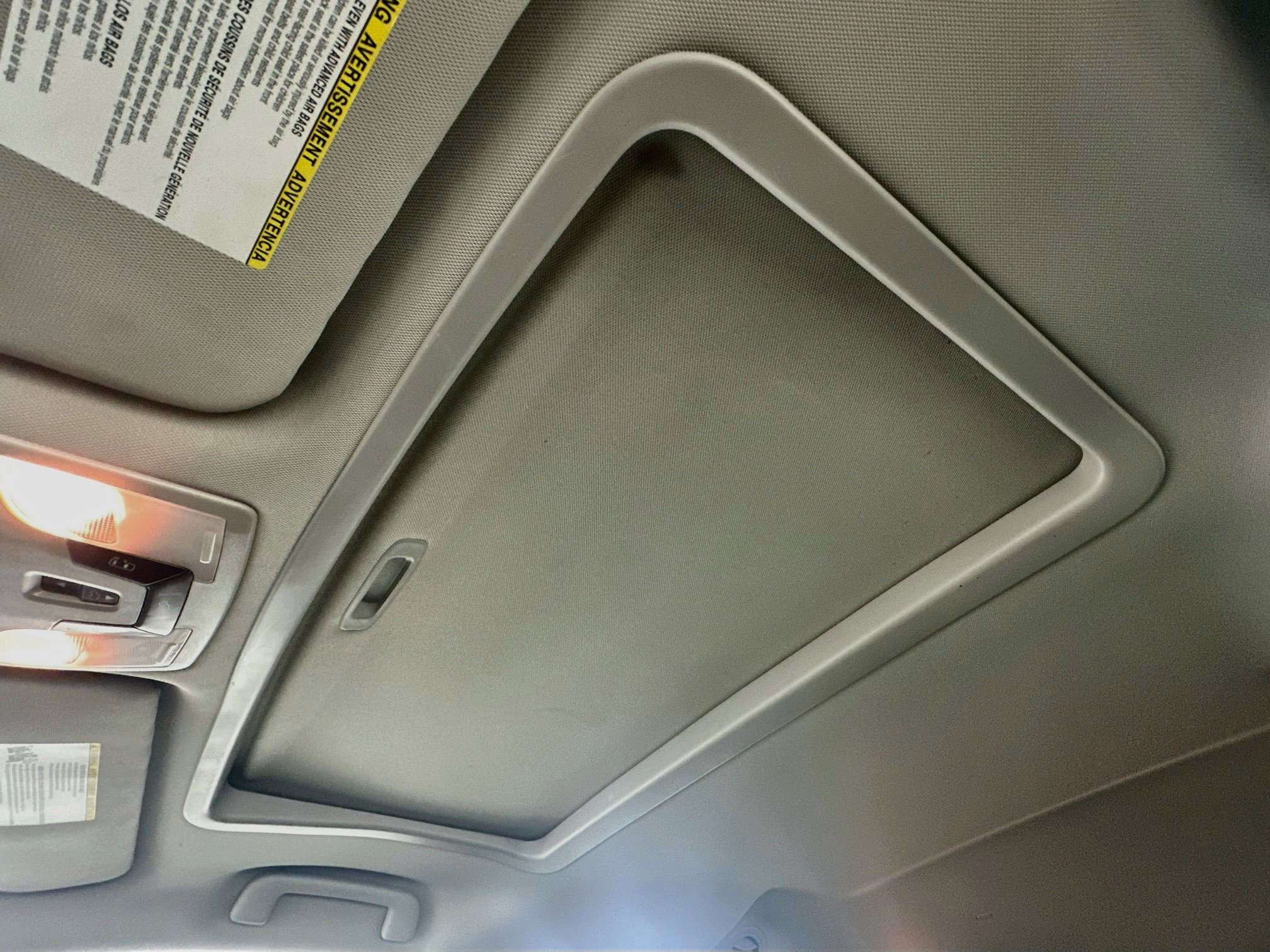 Used 2015 Toyota Sienna SE w/ SE Preferred Package FWD image 25