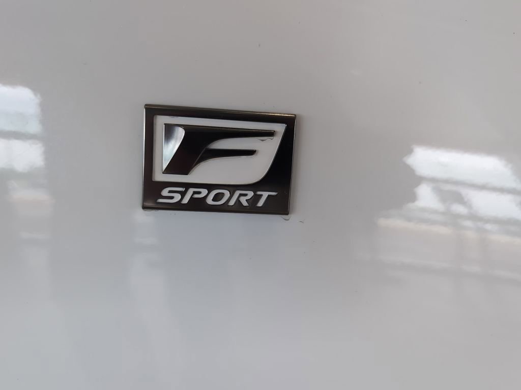Used 2019 Lexus IS 300 F Sport w/ F Sport Package AWD/4WD image 5