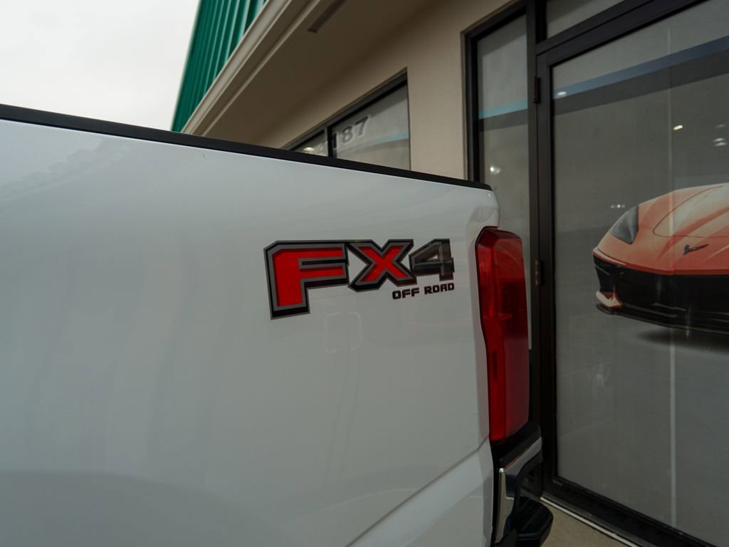 Used 2023 Ford F250 XLT w/ FX4 Off-Road Package image 11
