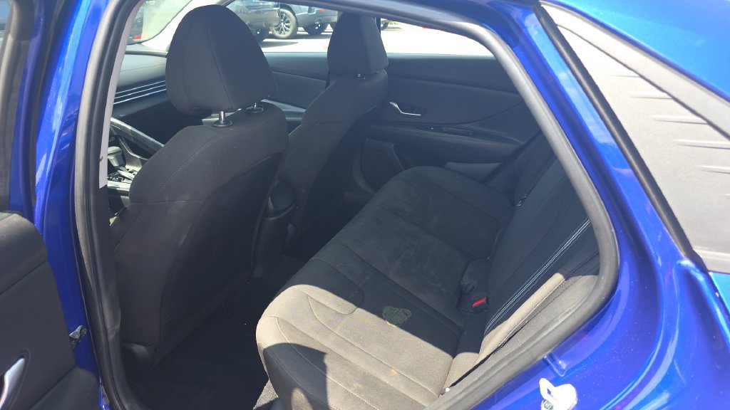 Used 2021 Hyundai Elantra SEL FWD image 23