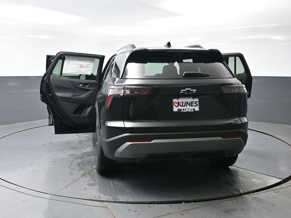 New 2026 Chevrolet Equinox LT w/ Convenience Package II image 52