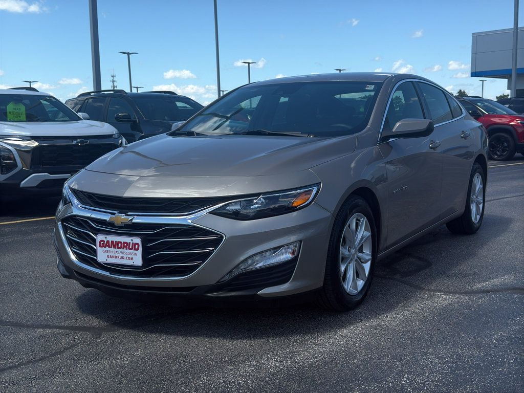 Used 2024 Chevrolet Malibu LT FWD image 2