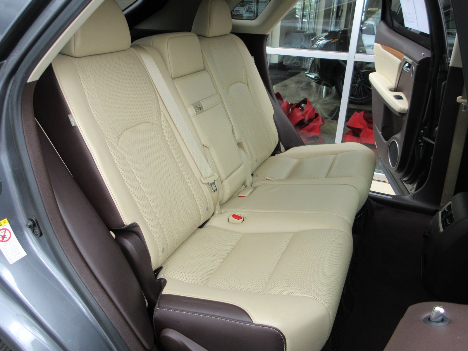 Used 2016 Lexus RX 450h AWD w/ Cold Weather Package image 19