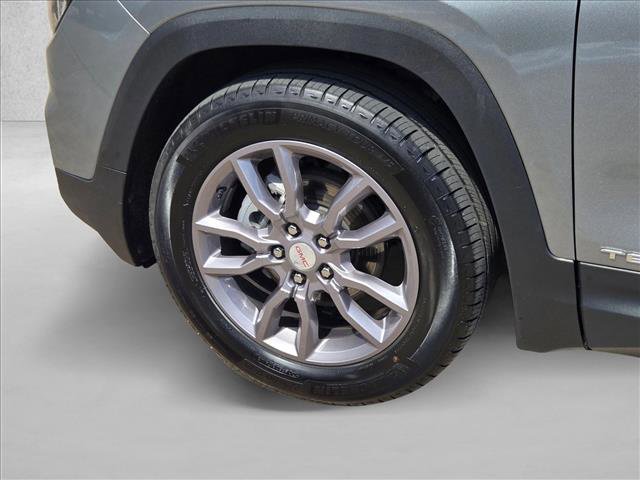 Used 2024 GMC Terrain SLT AWD/4WD image 23
