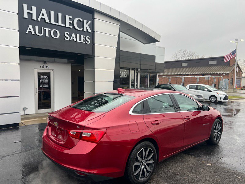 Used 2016 Chevrolet Malibu LT image 6