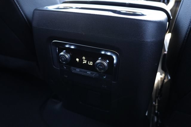 New 2026 GMC Yukon Denali AWD/4WD image 14