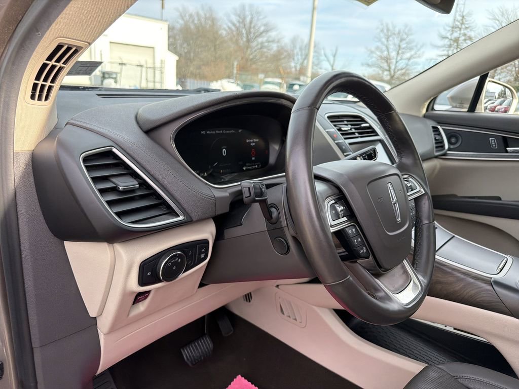 Used 2020 Lincoln Nautilus Reserve image 33