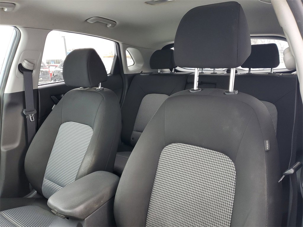 Used 2020 Hyundai Kona SEL image 10