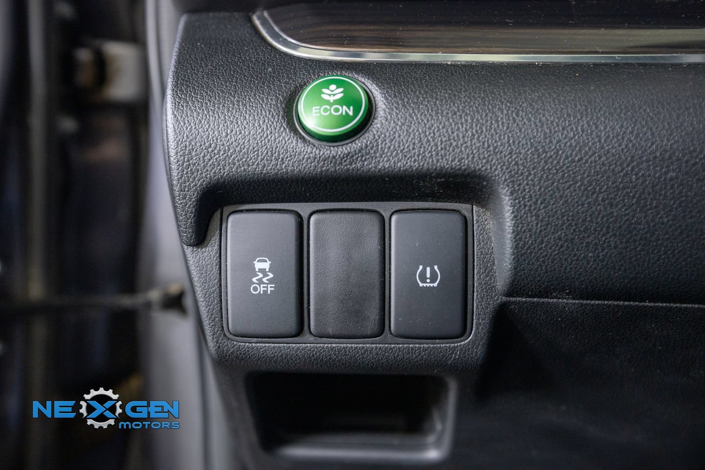 Used 2015 Honda CR-V EX-L image 13
