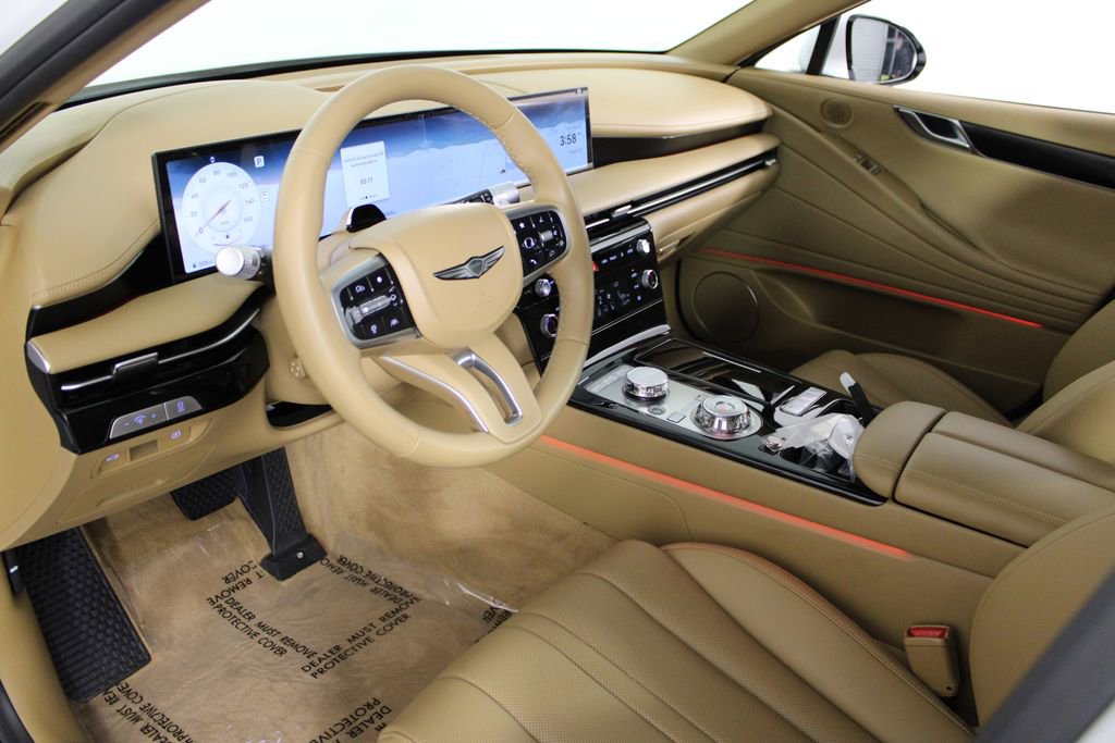 Used 2025 Genesis G80 2.5T image 16