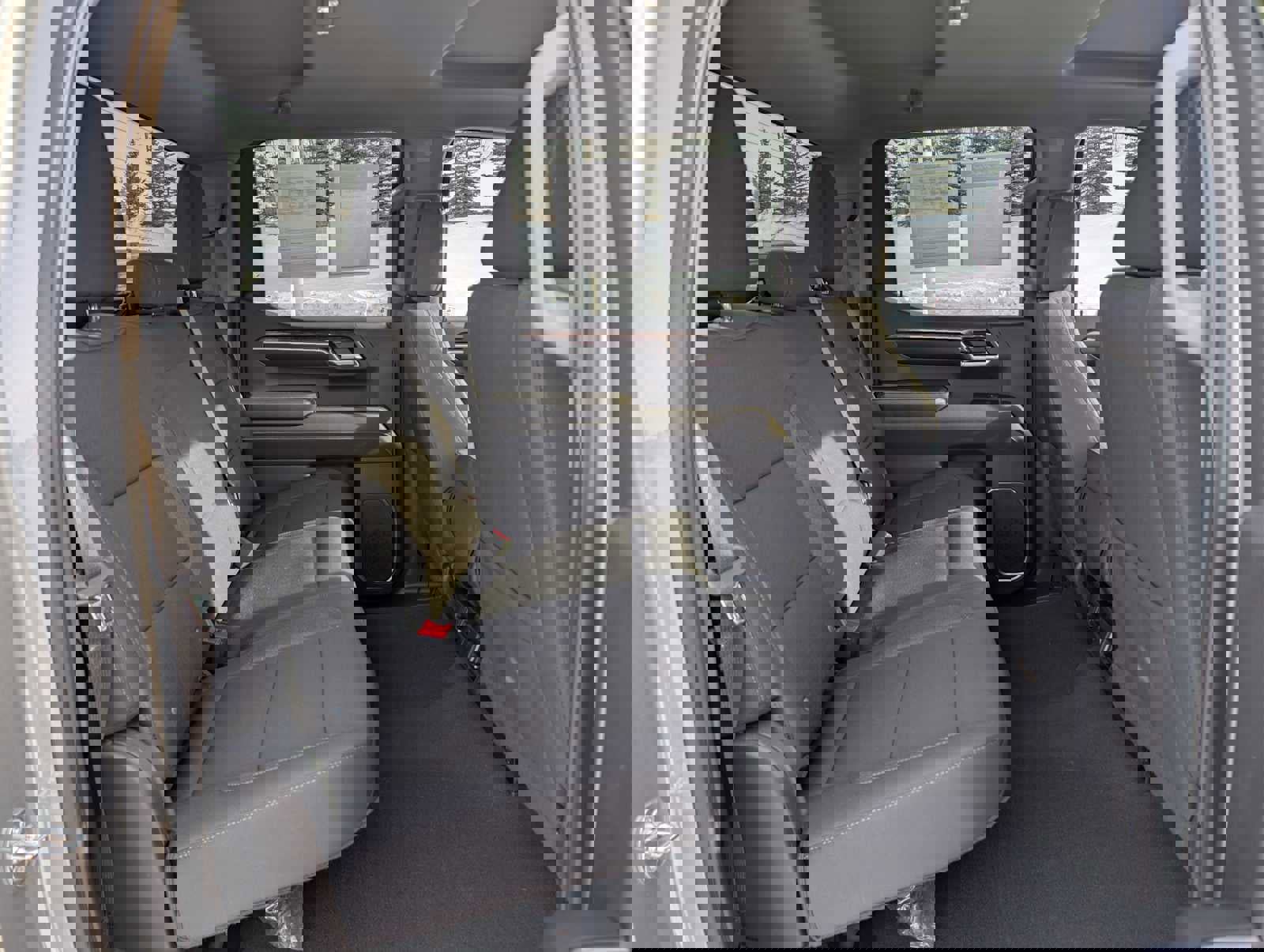 Used 2024 GMC Sierra 1500 SLE w/ X31 Off-Road Package image 12