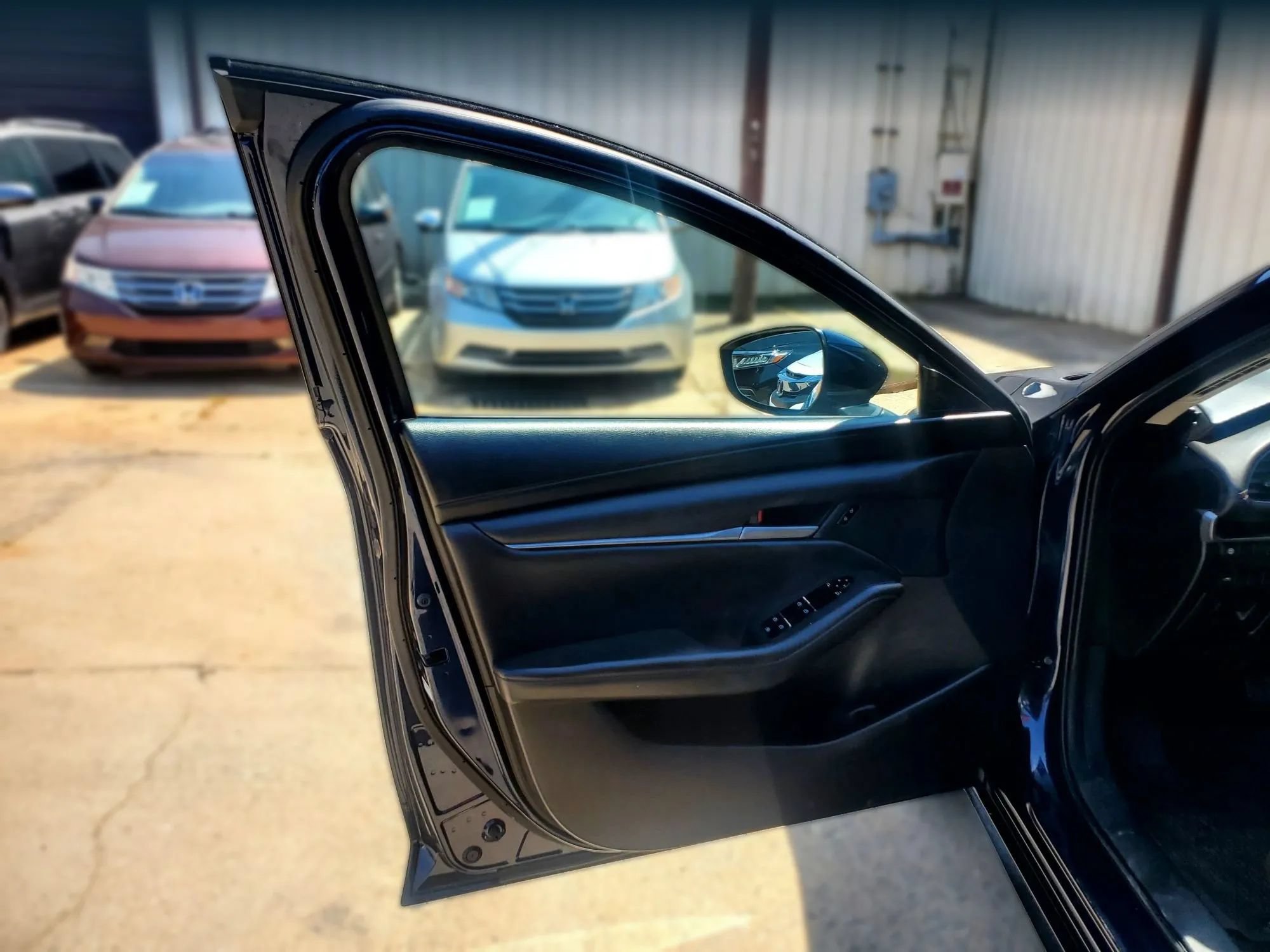 Used 2020 MAZDA MAZDA3 Sedan w/ Select Package FWD image 20