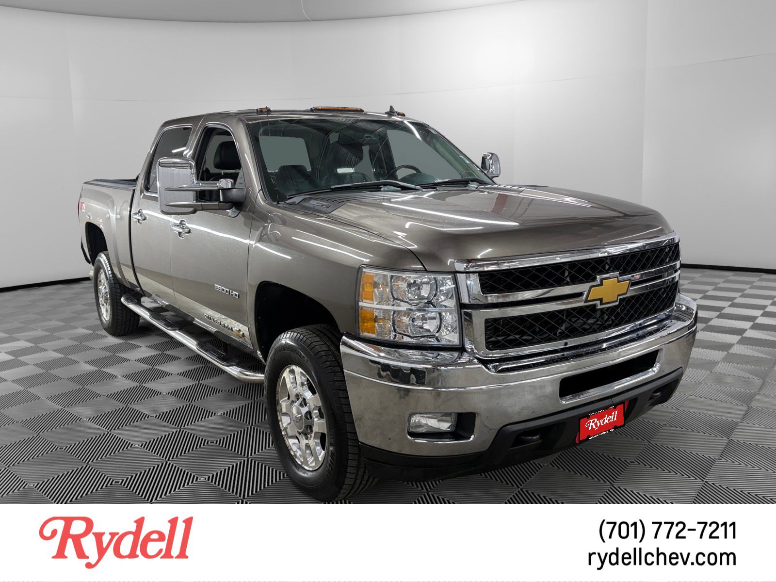 Used 2012 Chevrolet Silverado 2500 LTZ w/ LTZ Plus Package AWD/4WD image 7