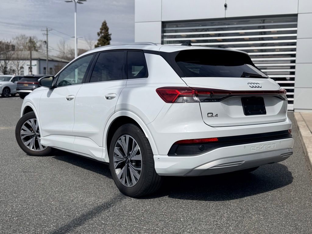 Certified 2024 Audi Q4 e-tron Premium Plus image 4