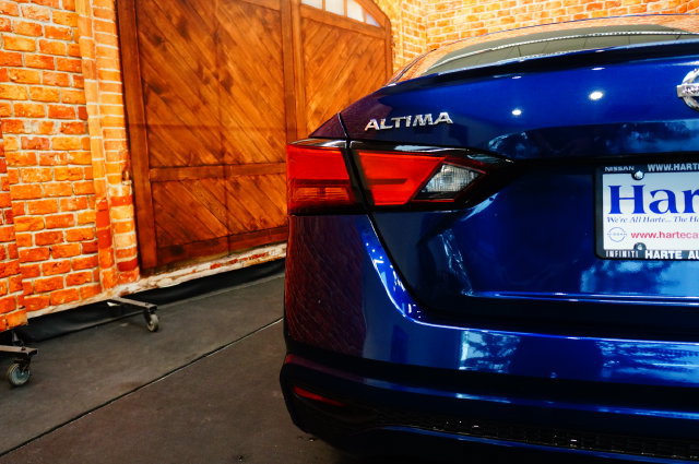 Certified 2022 Nissan Altima 2.5 S FWD image 59