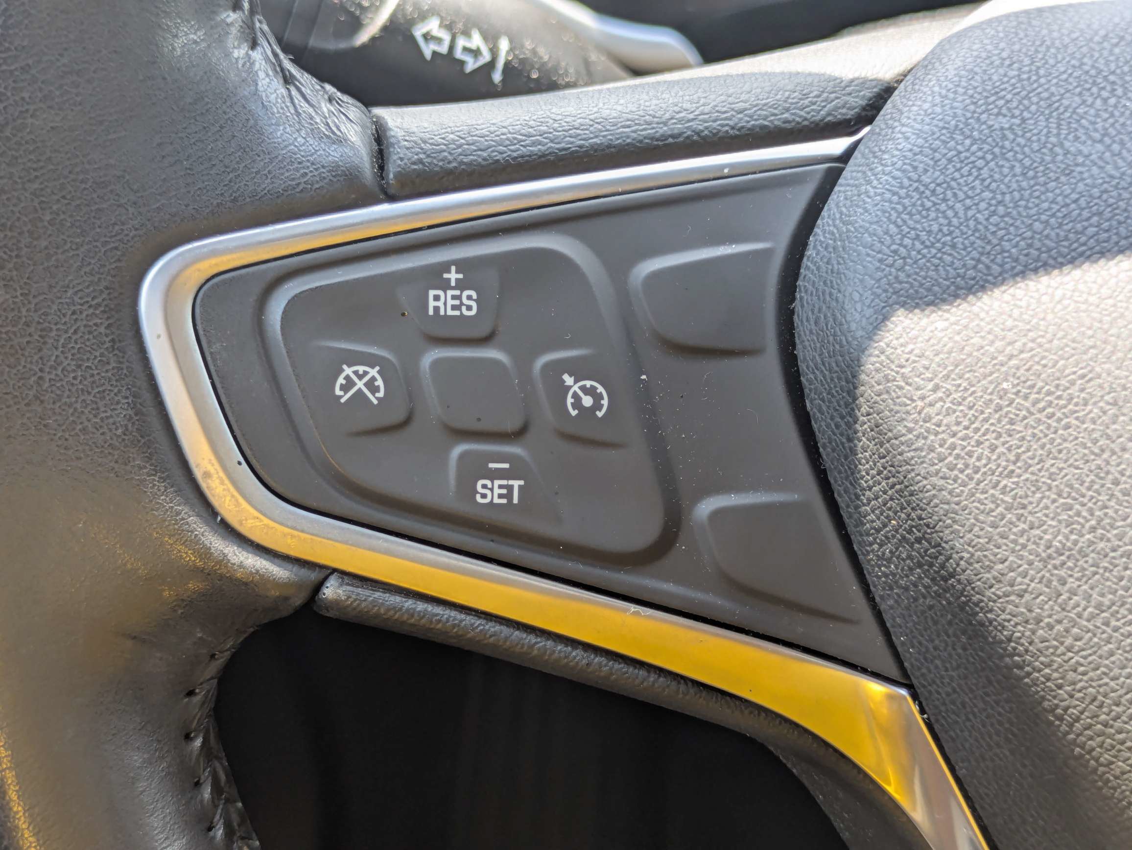 Used 2022 Chevrolet Malibu RS FWD image 24