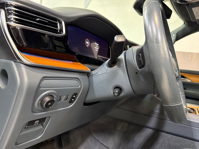 Used 2022 Jeep Grand Wagoneer Series II w/ Premium Group II image 23