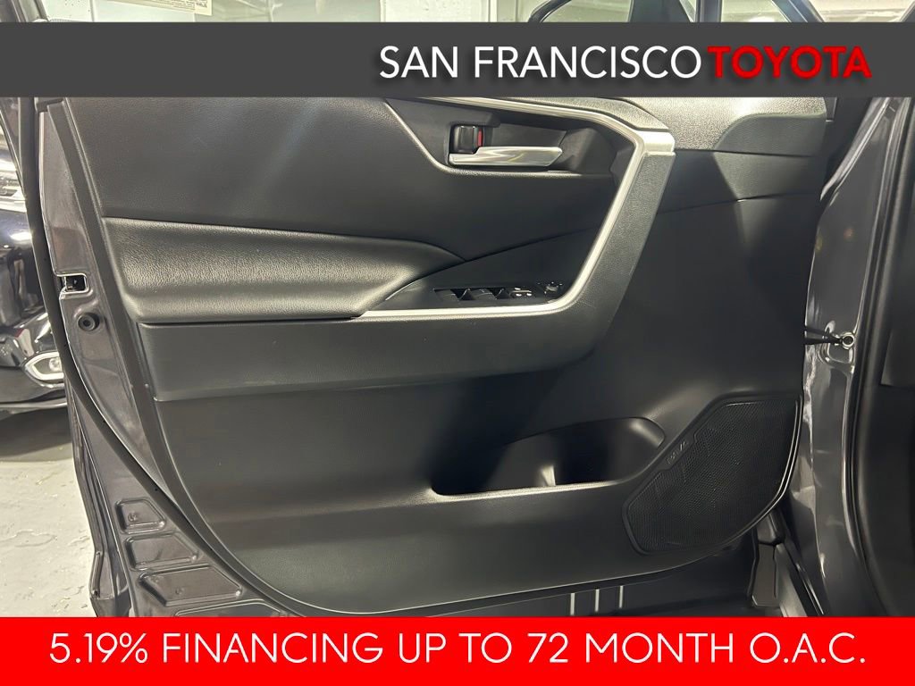 Certified 2021 Toyota RAV4 XLE w/ Convenience Package AWD/4WD image 37