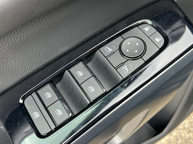 New 2026 Nissan Pathfinder SL AWD/4WD image 14