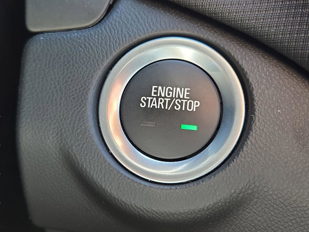 Used 2023 Chevrolet Equinox RS image 26